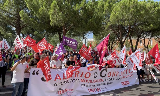 ÉXITO DE CONVOCATORIA EN MANIFESTACIÓN CONVENIO SEGURIDAD